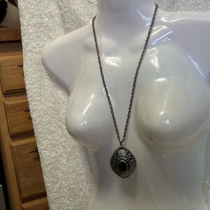 Unisex Vintage Silver 23” chain statement necklace with purple stone pendant